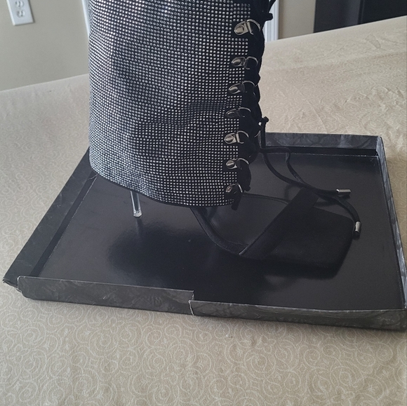 Stiletto Boots - Picture 2 of 3